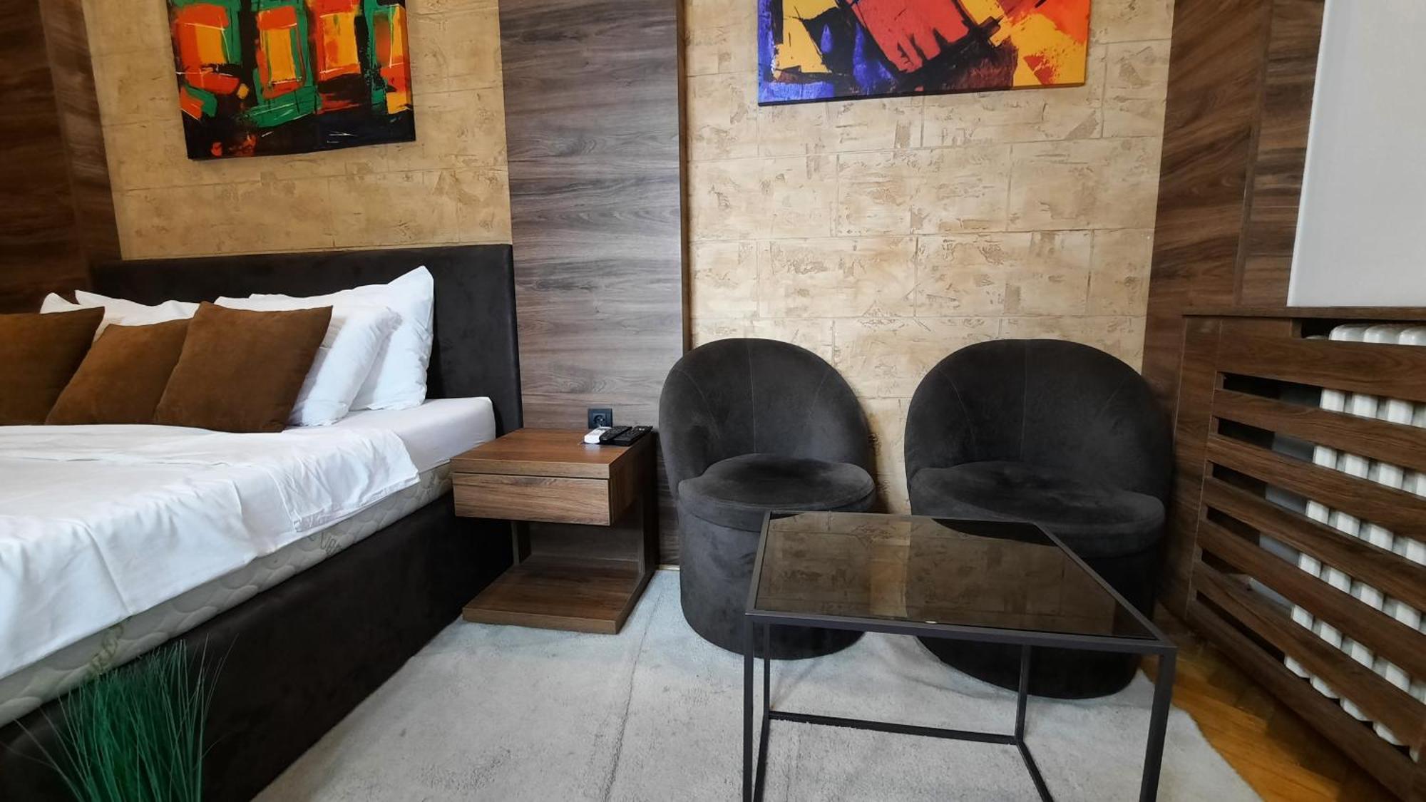 Stan Na Dan Apartman D Lux Jacuzzi ครากูเยวัตส์ ภายนอก รูปภาพ