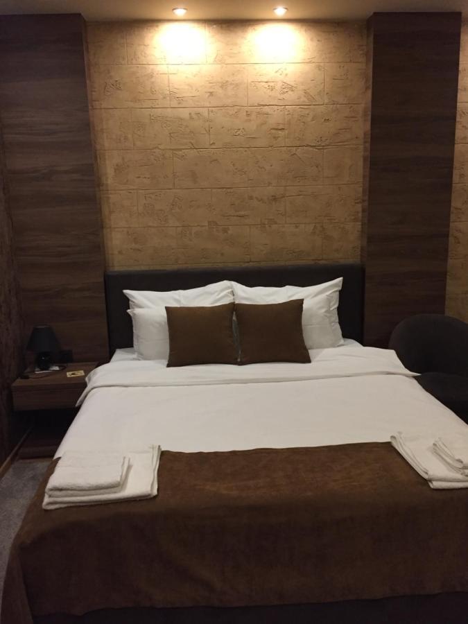Stan Na Dan Apartman D Lux Jacuzzi ครากูเยวัตส์ ภายนอก รูปภาพ